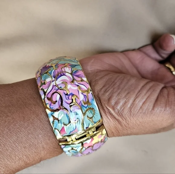 Multi-coloured Pastel Enamel Hinged Bracelet - Picture 5 of 9
